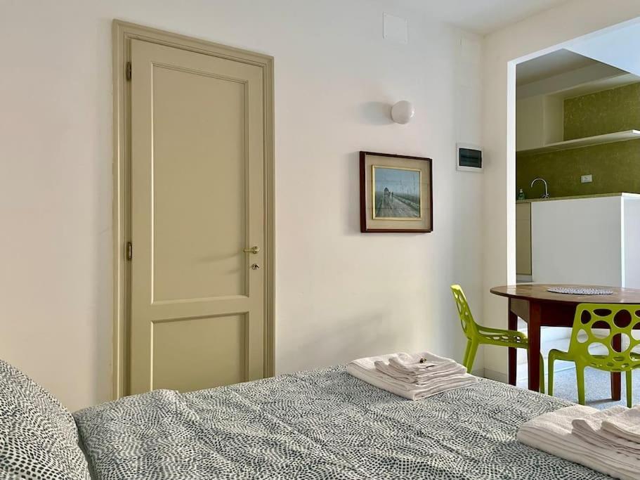 Modern Apartment Navigli 米兰 外观 照片